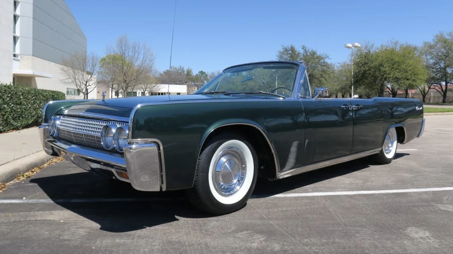 1963 Lincoln Continental 4th Gen - Image 2 of 31