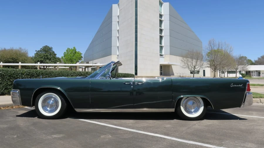 1963 Lincoln Continental 4th Gen - Image 3 of 31
