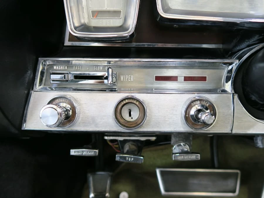 1963 Lincoln Continental 4th Gen - Image 13 of 31