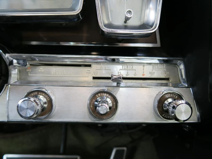 1963 Lincoln Continental 4th Gen - Image 14 of 31