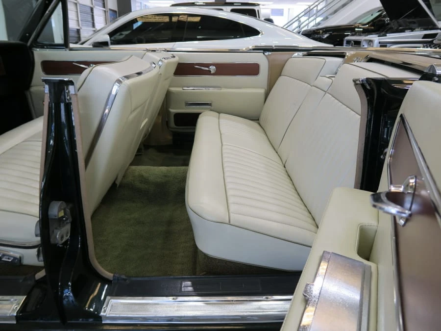 1963 Lincoln Continental 4th Gen - Image 18 of 31
