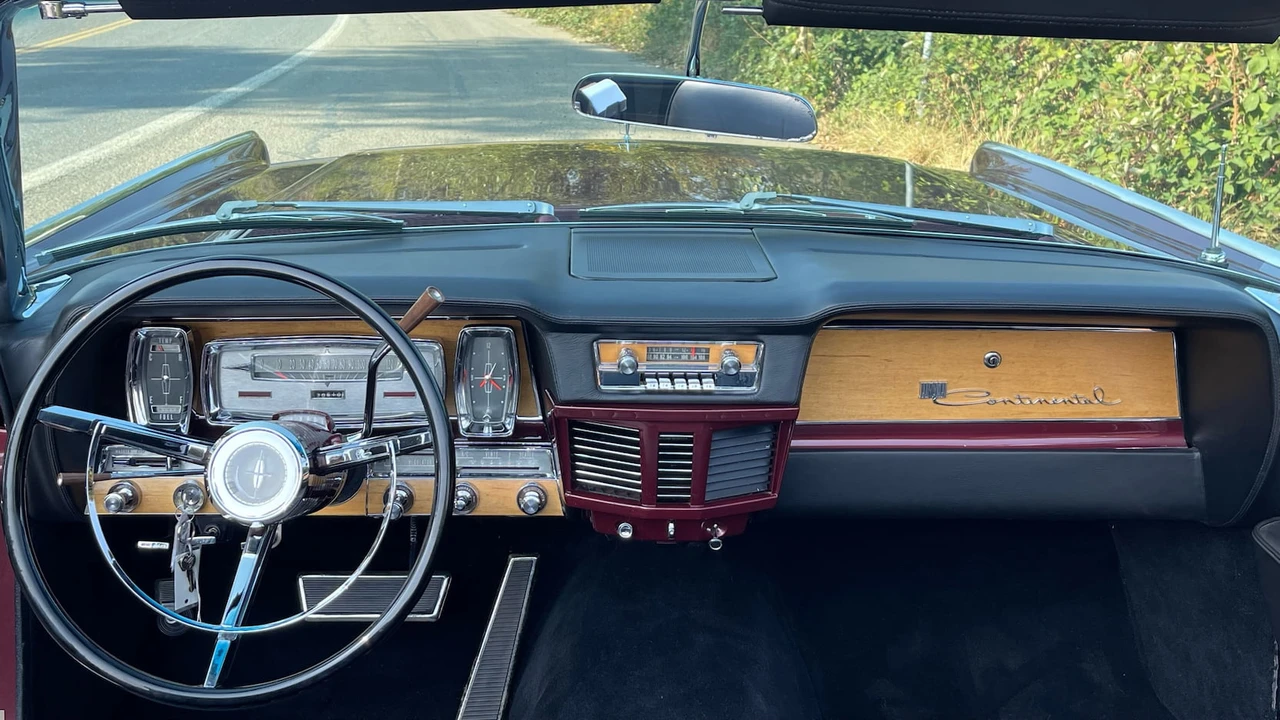 1963 Lincoln Continental 4th Gen - Image 5 of 24