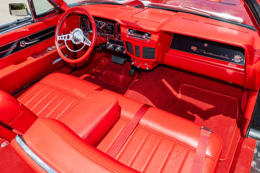 1963 Lincoln Continental 4th Gen - Image 24 of 31