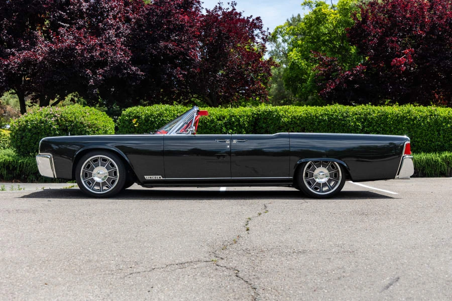1963 Lincoln Continental 4th Gen - Image 2 of 31