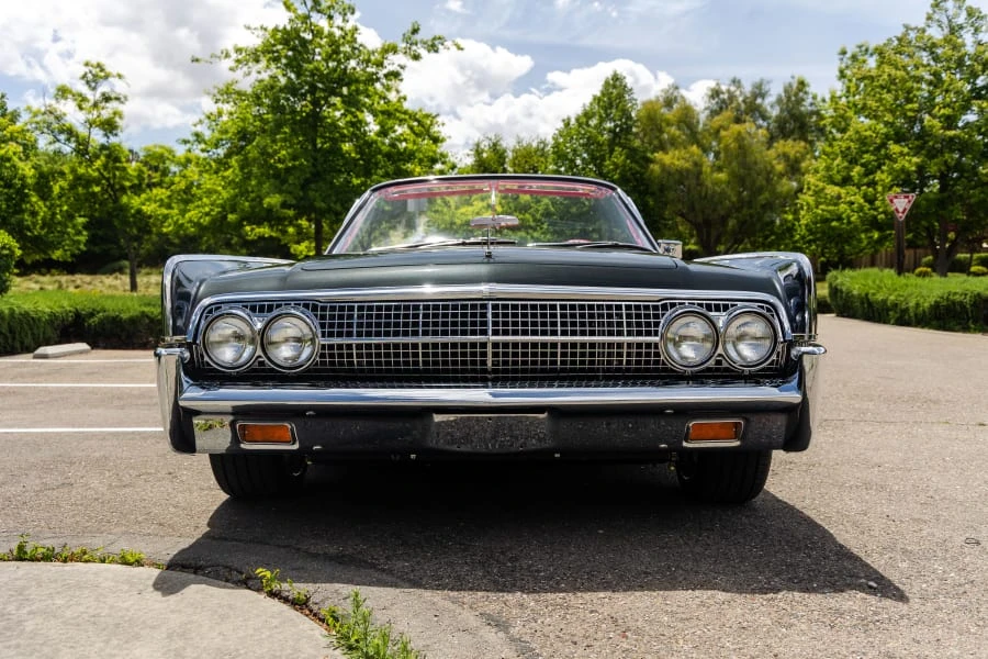 1963 Lincoln Continental 4th Gen - Image 4 of 31