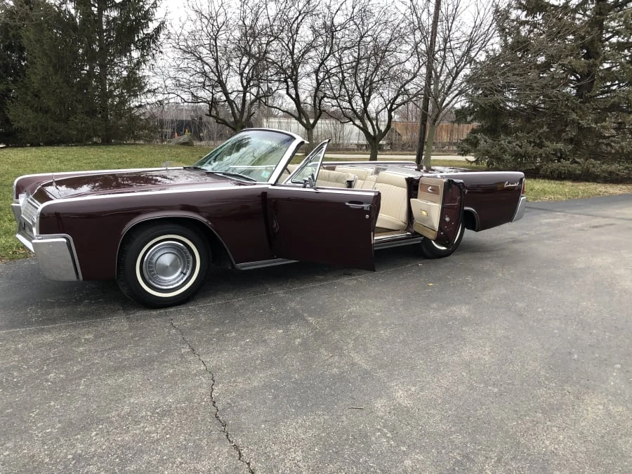 1963 Lincoln Continental 4th Gen - Image 3 of 4