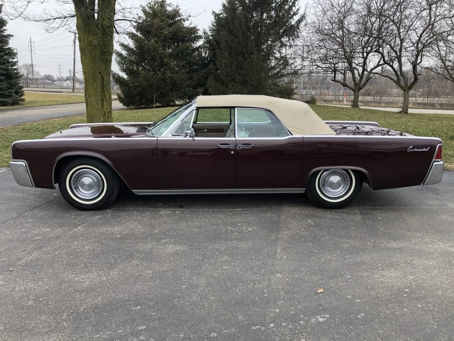 1963 Lincoln Continental 4th Gen - Image 4 of 4