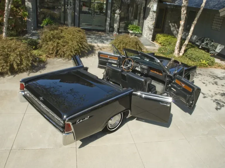 1963 Lincoln Continental 4th Gen - Image 8 of 9