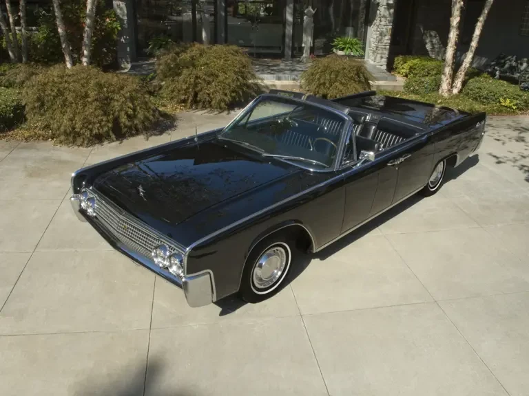 1963 Lincoln Continental 4th Gen - Image 2 of 9
