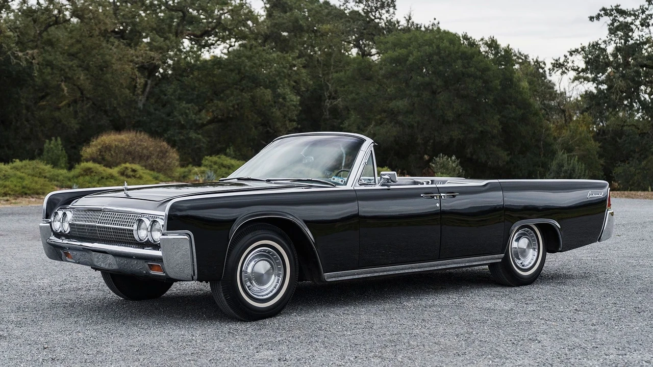 1963 Lincoln Continental 4th Gen - Image 6 of 31