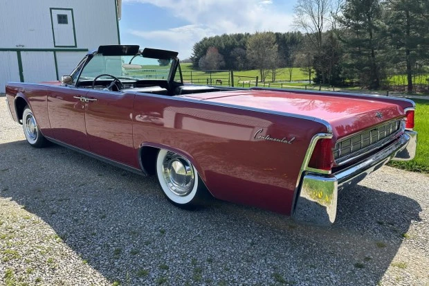 1963 Lincoln Continental 4th Gen - Image 2 of 8