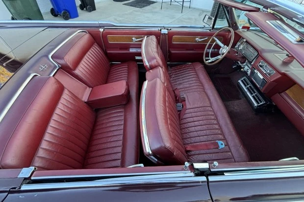 1963 Lincoln Continental 4th Gen - Image 4 of 8