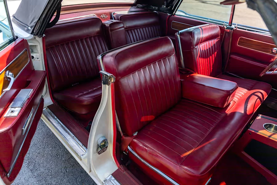 1963 Lincoln Continental 4th Gen - Image 29 of 31