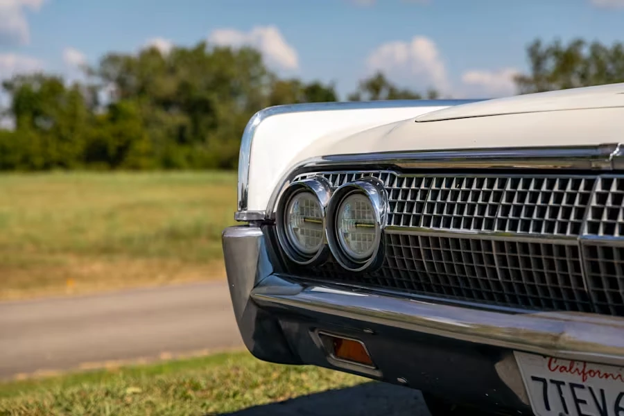 1963 Lincoln Continental 4th Gen - Image 9 of 31