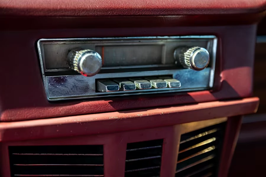 1963 Lincoln Continental 4th Gen - Image 25 of 31