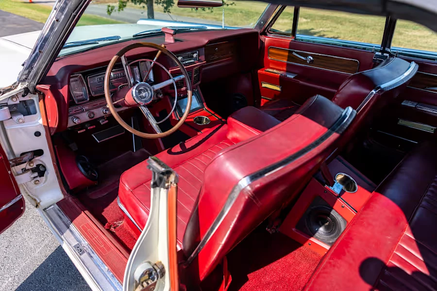 1963 Lincoln Continental 4th Gen - Image 21 of 31