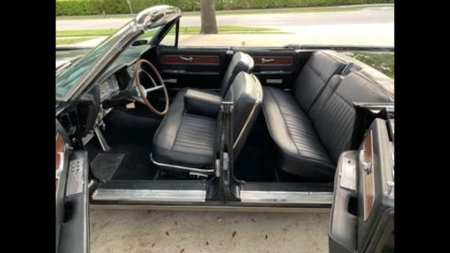 1963 Lincoln Continental 4th Gen - Image 5 of 12