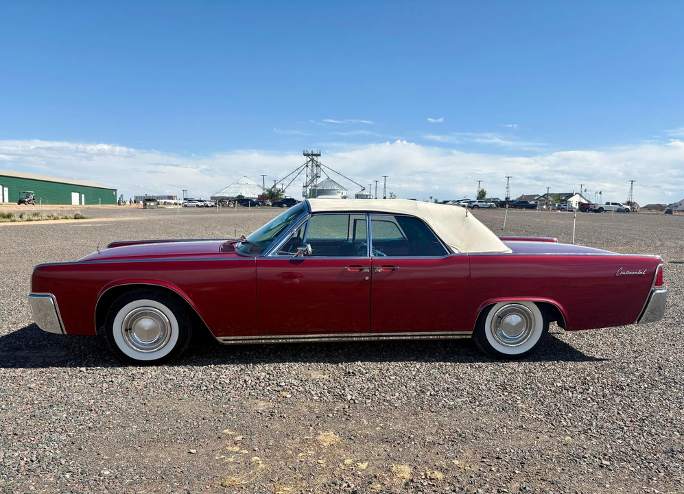 1963 Lincoln Continental 4th Gen - Image 15 of 31