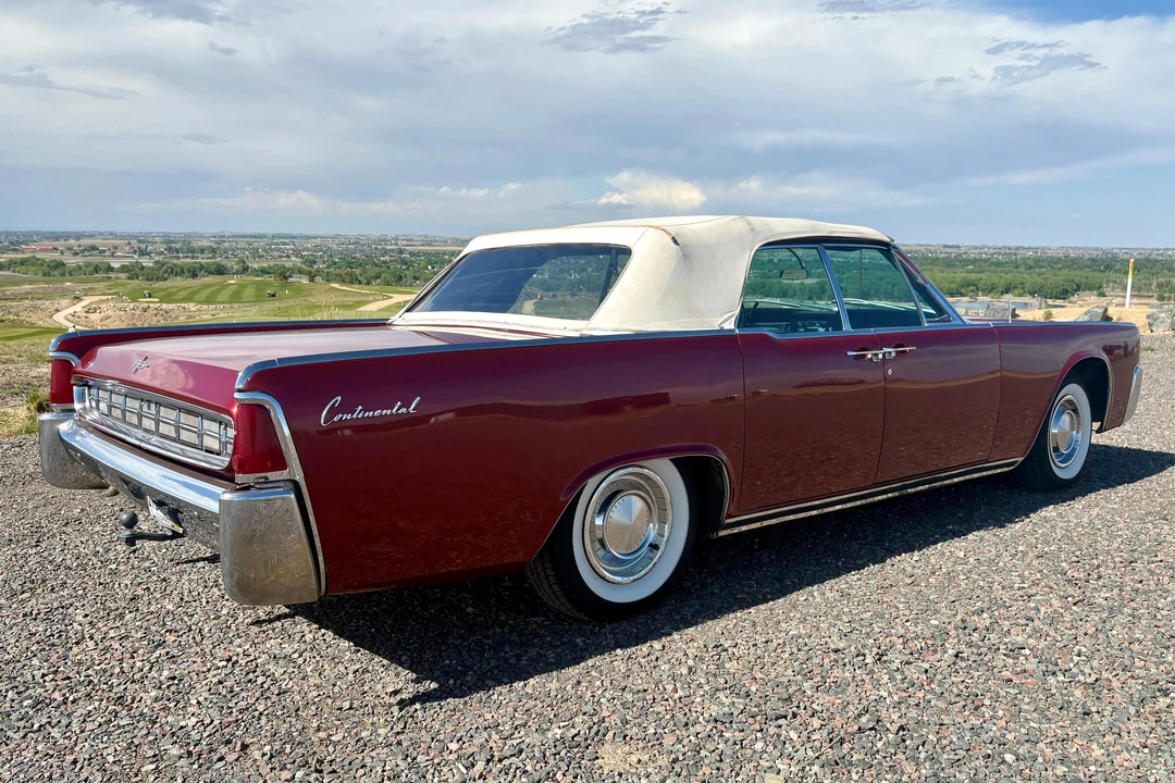 1963 Lincoln Continental 4th Gen - Image 4 of 31