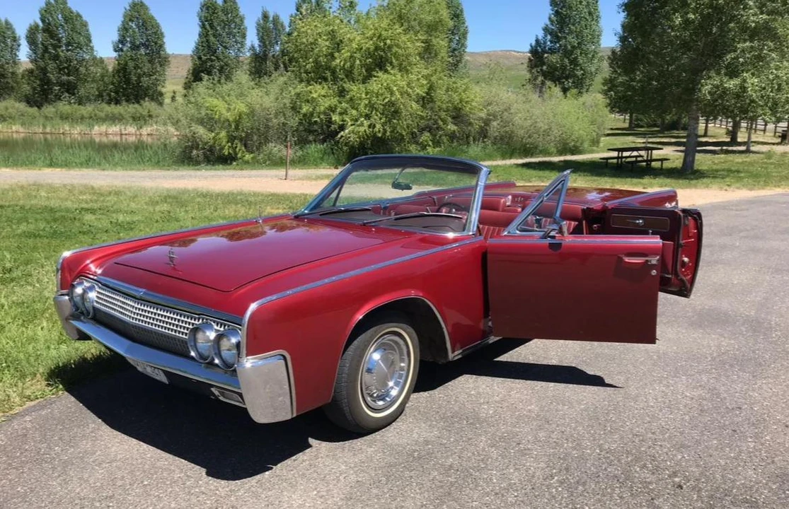 1963 Lincoln Continental 4th Gen - Image 24 of 31