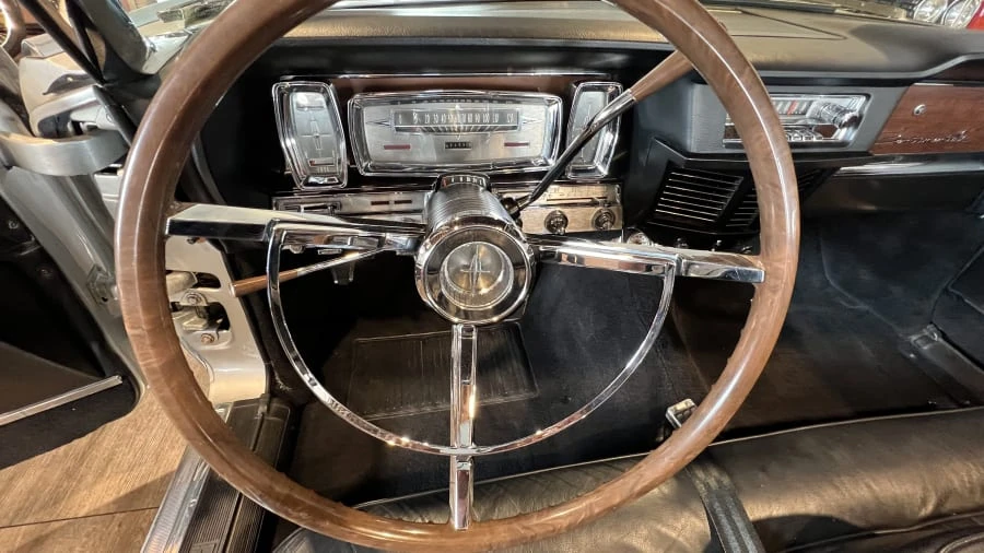 1963 Lincoln Continental 4th Gen - Image 5 of 16