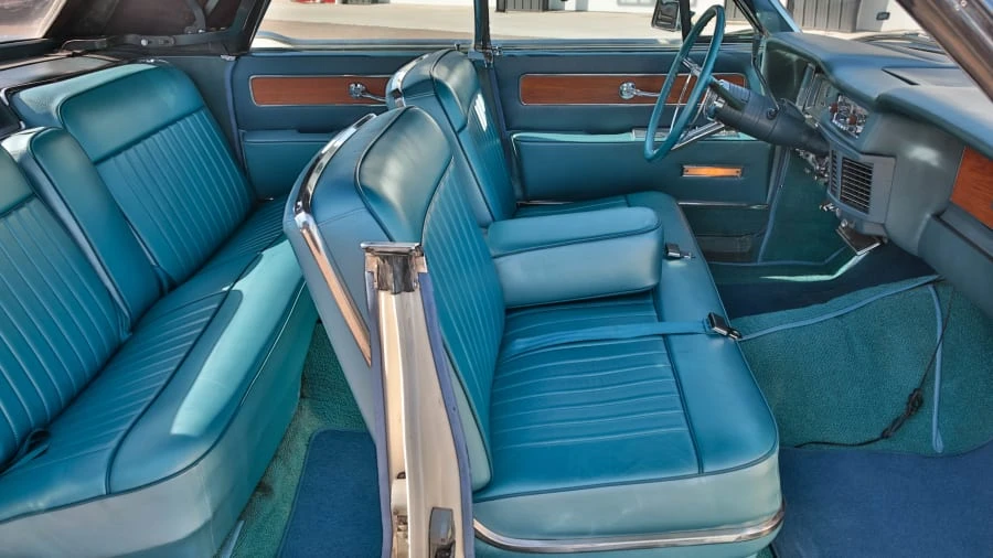 1963 Lincoln Continental 4th Gen - Image 5 of 12
