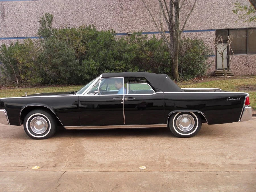 1963 Lincoln Continental 4th Gen - Image 2 of 12
