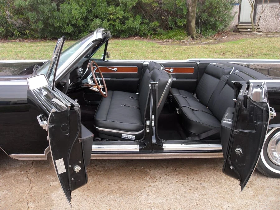 1963 Lincoln Continental 4th Gen - Image 7 of 12