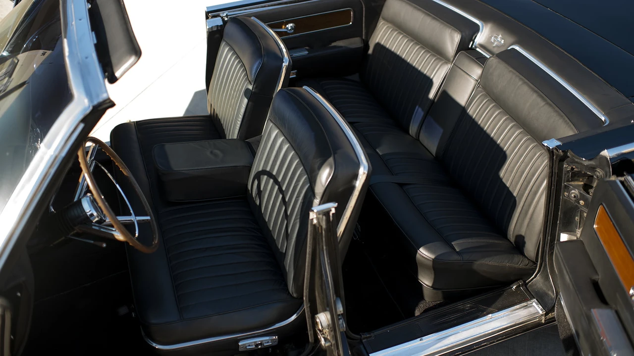 1963 Lincoln Continental 4th Gen - Image 26 of 29