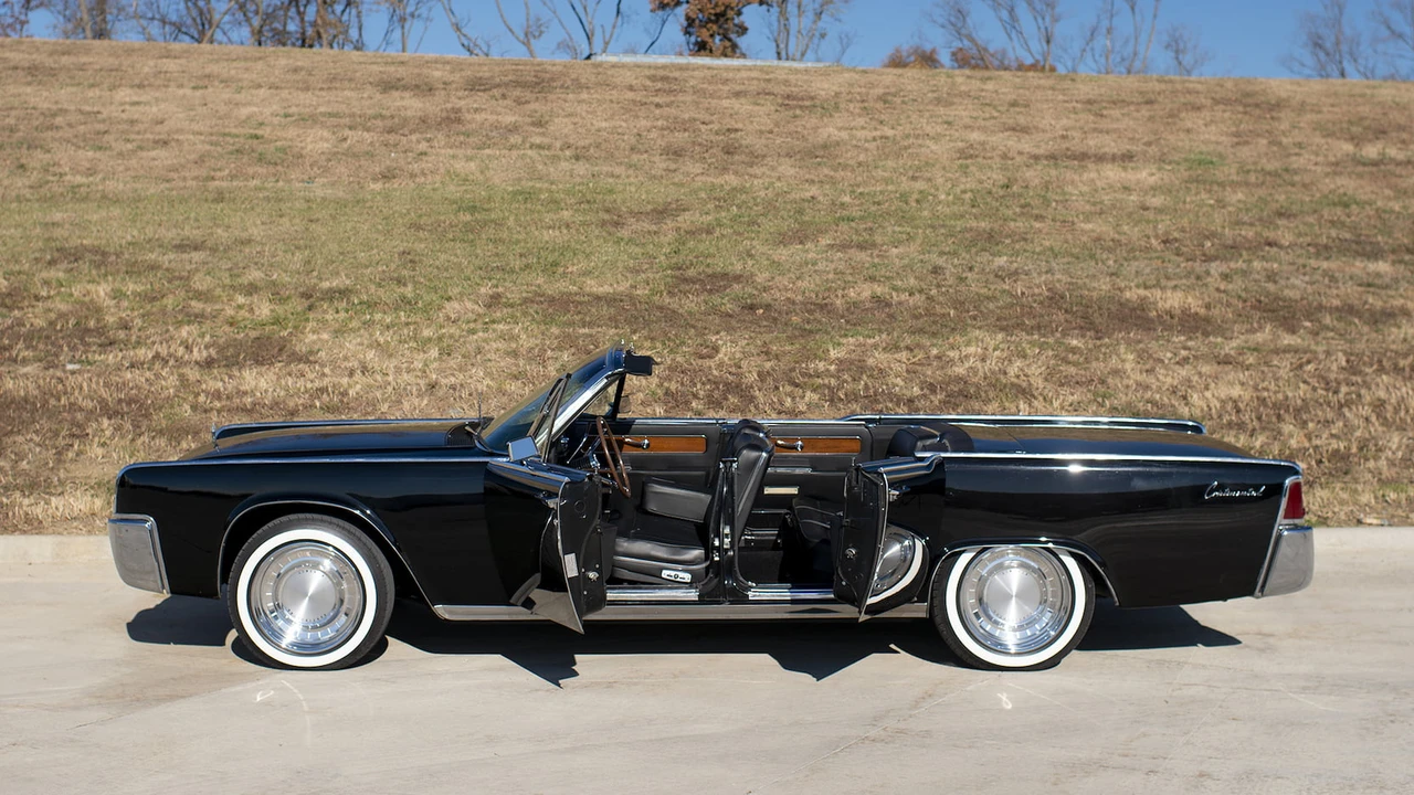 1963 Lincoln Continental 4th Gen - Image 29 of 29