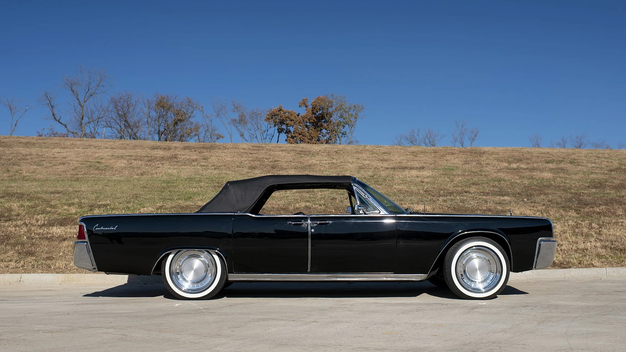 1963 Lincoln Continental 4th Gen - Image 8 of 29