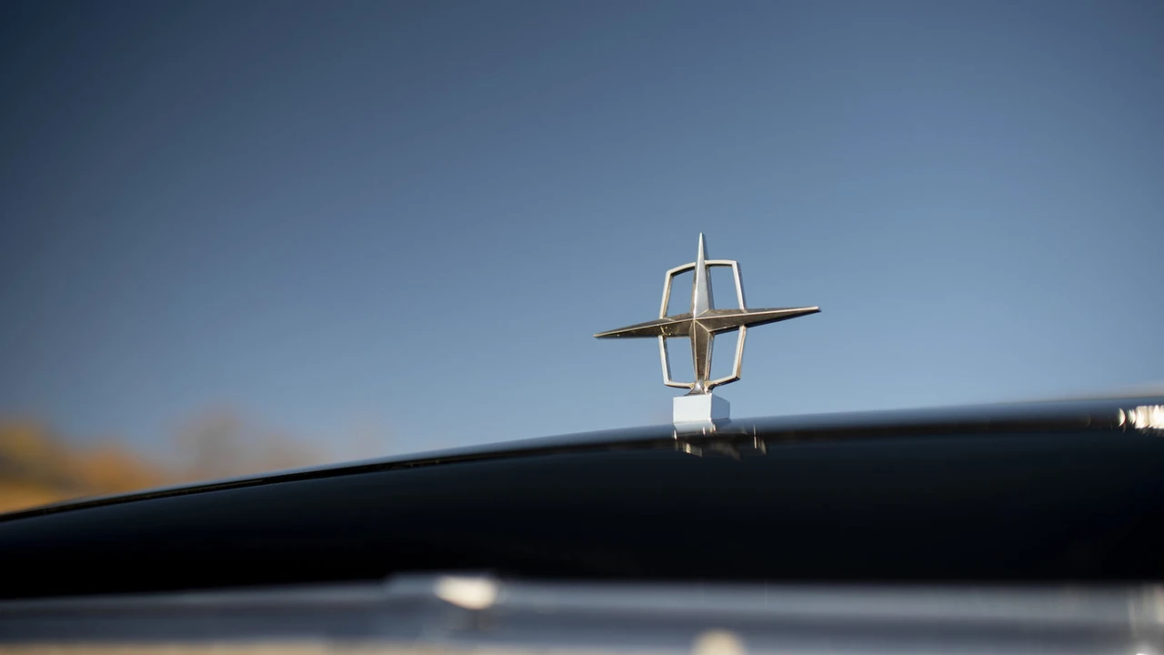 1963 Lincoln Continental 4th Gen - Image 9 of 29