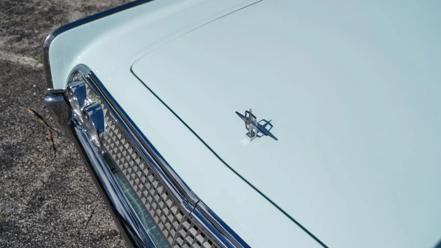 1963 Lincoln Continental 4th Gen - Image 9 of 19