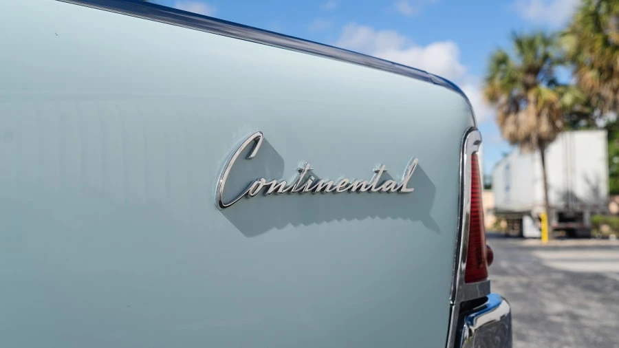 1963 Lincoln Continental 4th Gen - Image 11 of 19