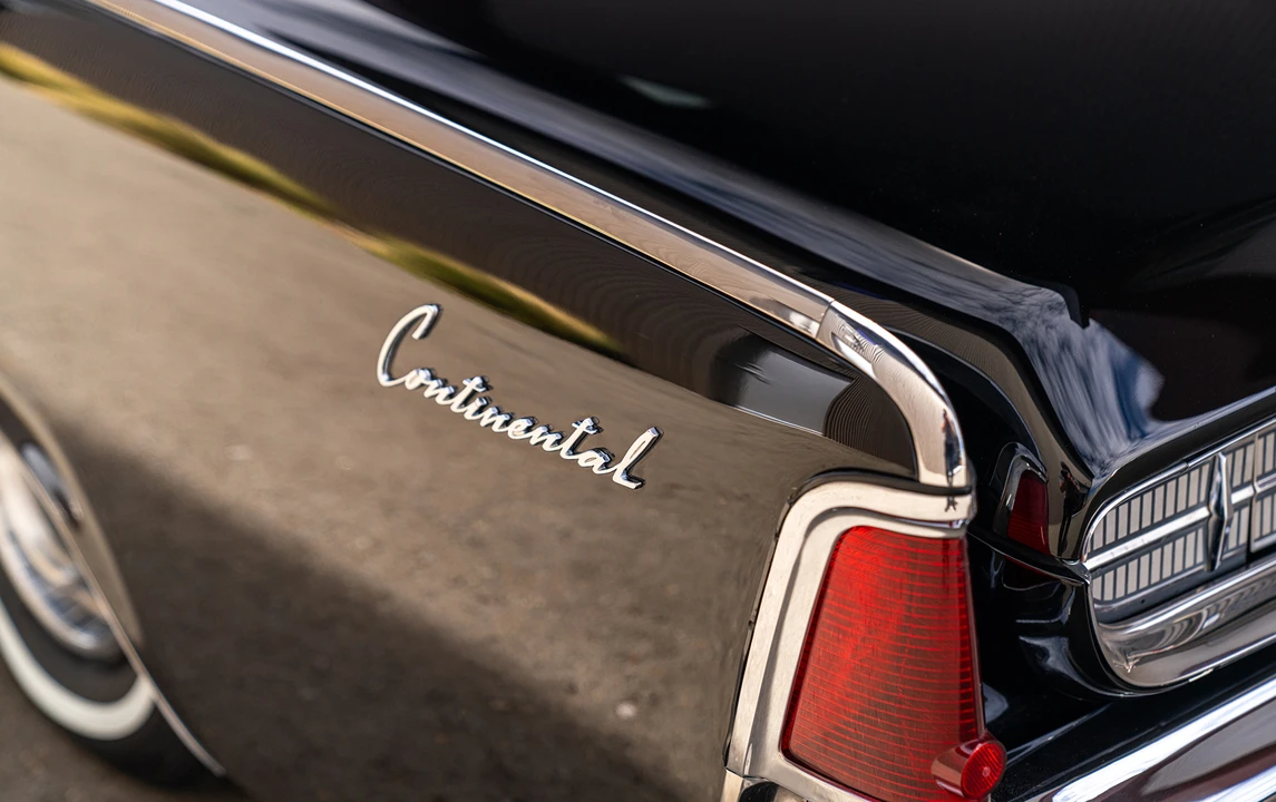 1963 Lincoln Continental 4th Gen - Image 12 of 14