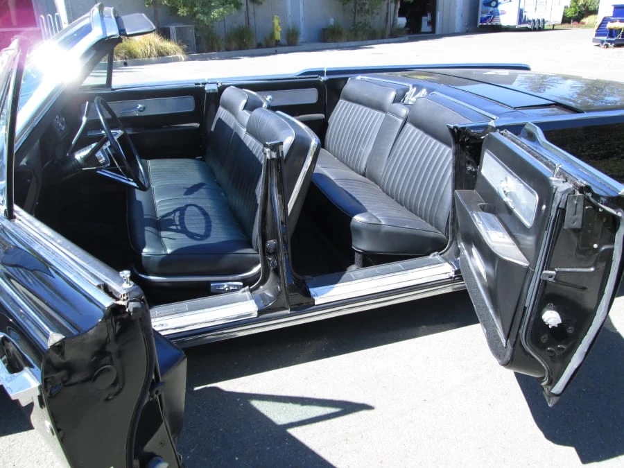 1963 Lincoln Continental 4th Gen - Image 4 of 7