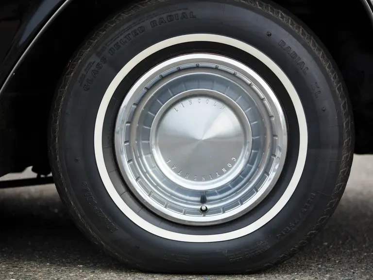 1963 Lincoln Continental 4th Gen - Image 22 of 28