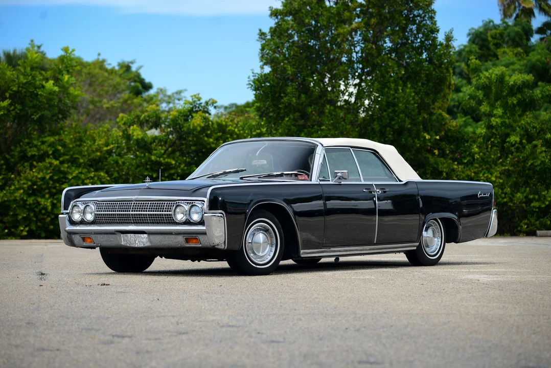 1963 Lincoln Continental 4th Gen - Image 3 of 12