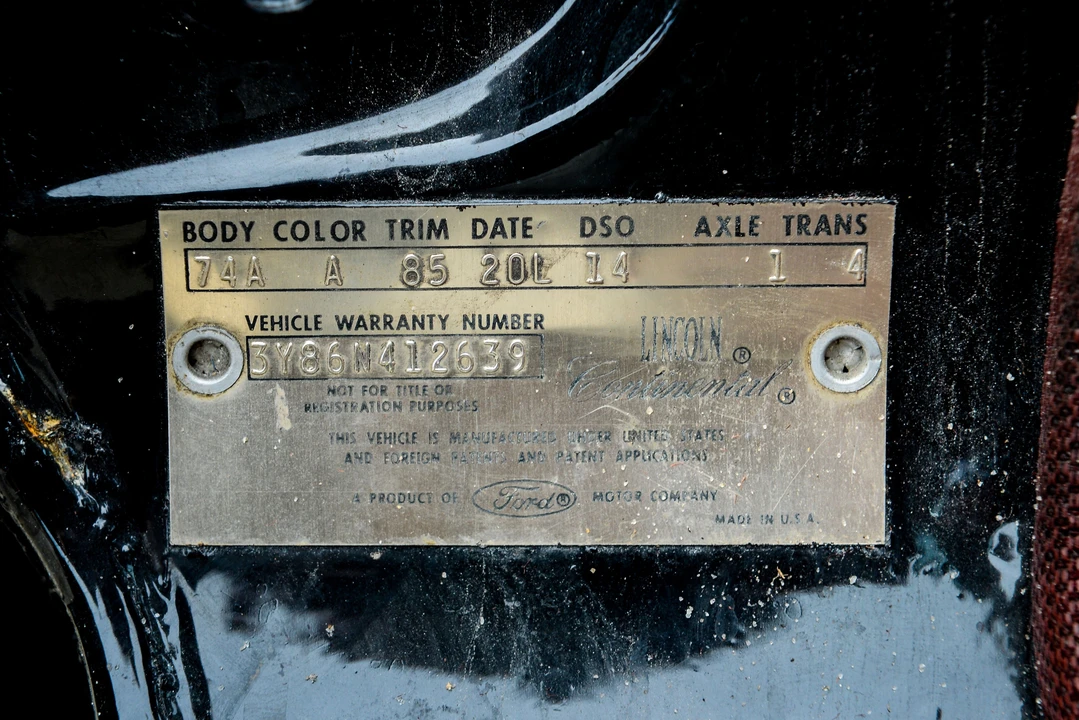 1963 Lincoln Continental 4th Gen - Image 10 of 12