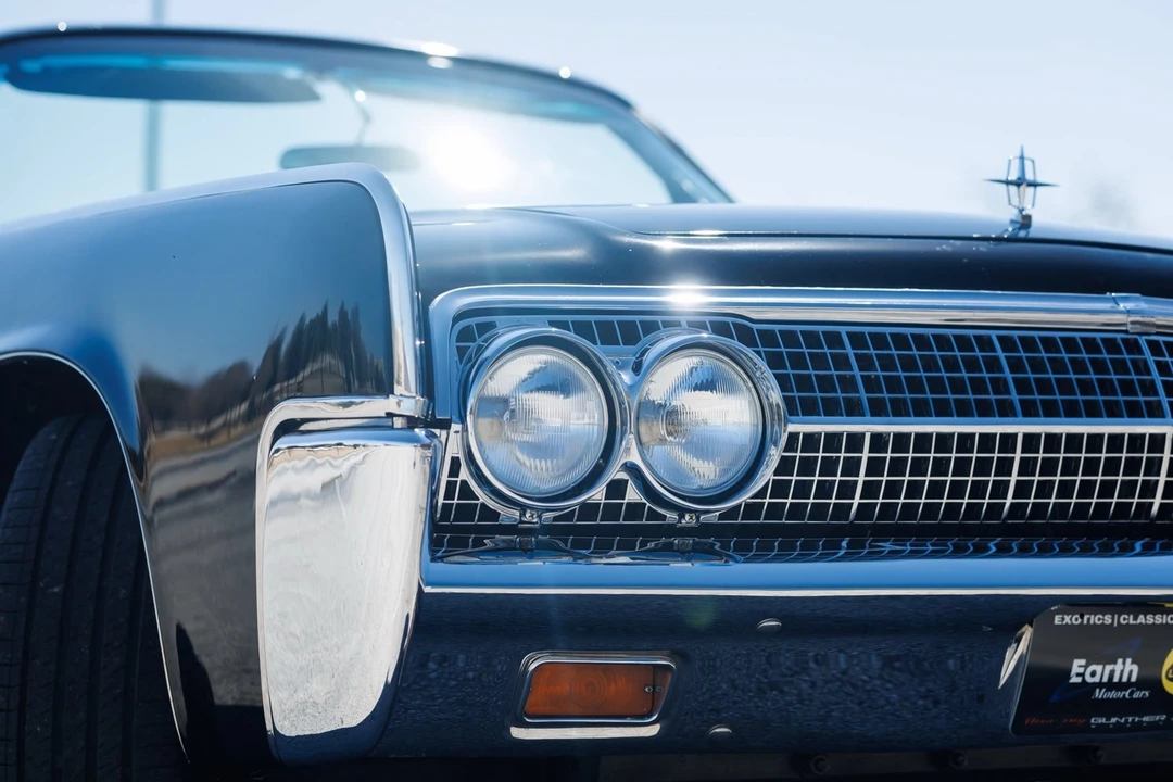 1963 Lincoln Continental 4th Gen - Image 23 of 31