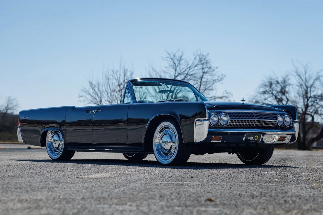 1963 Lincoln Continental 4th Gen - Image 3 of 31