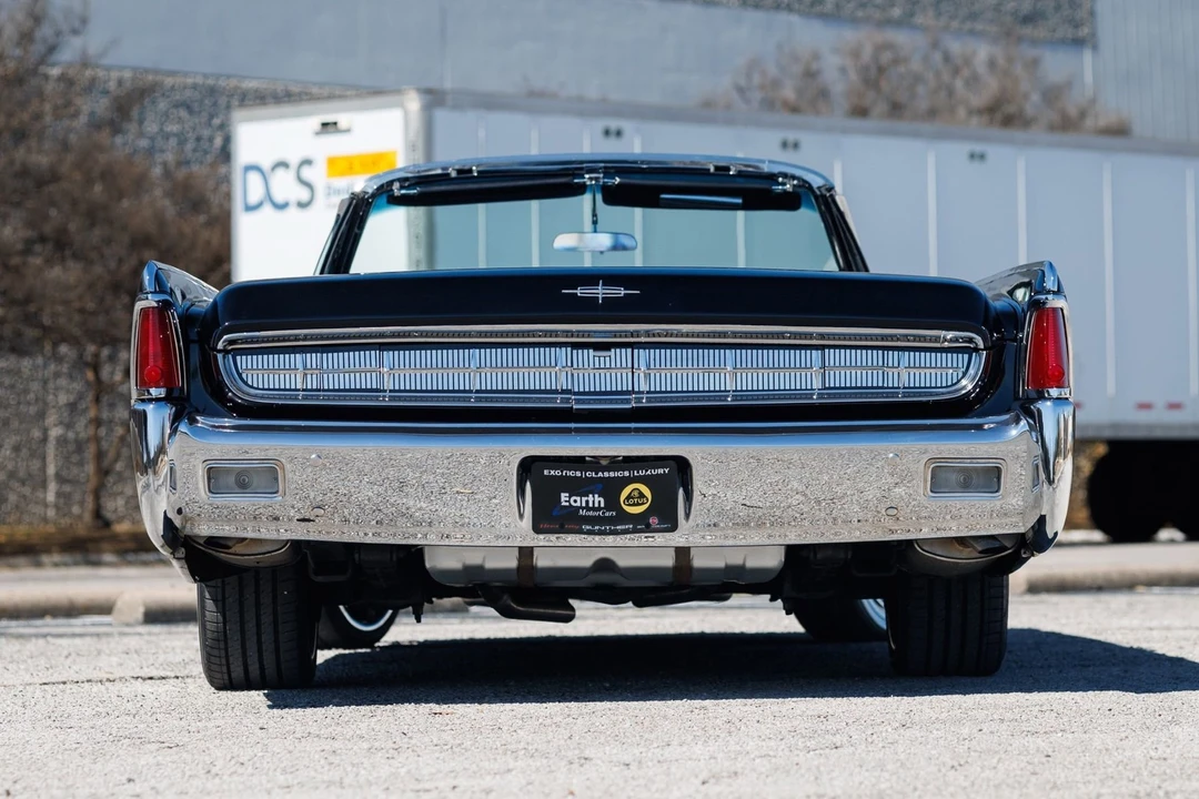 1963 Lincoln Continental 4th Gen - Image 11 of 21