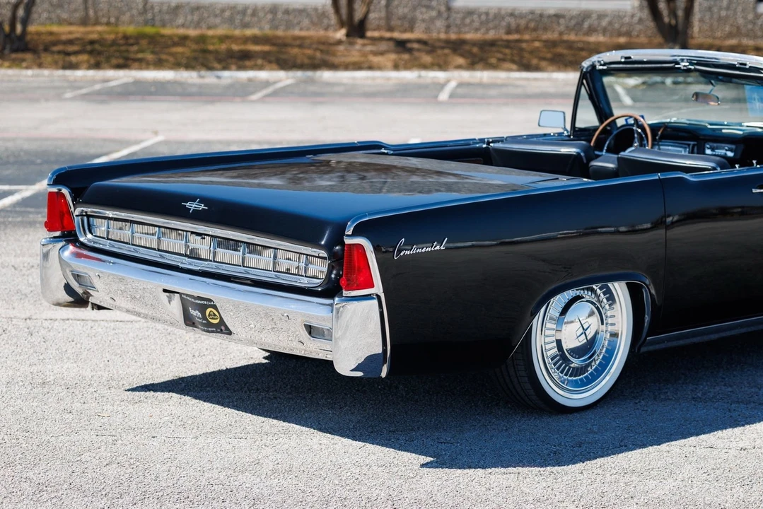 1963 Lincoln Continental 4th Gen - Image 14 of 21