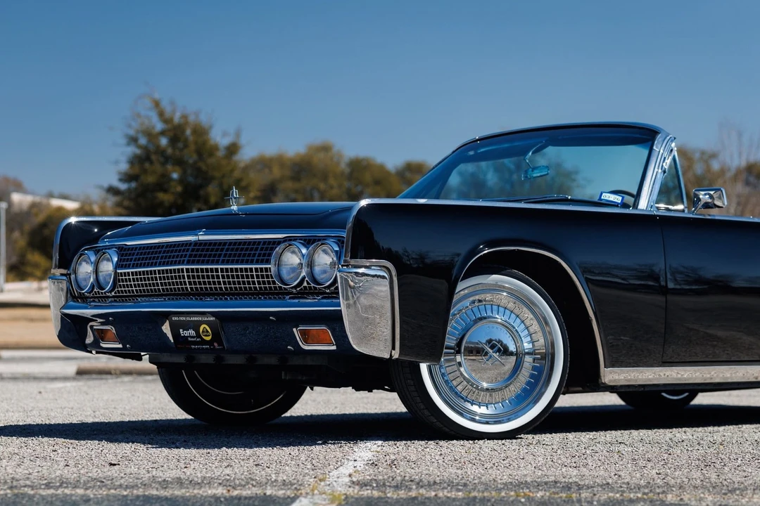 1963 Lincoln Continental 4th Gen - Image 9 of 21
