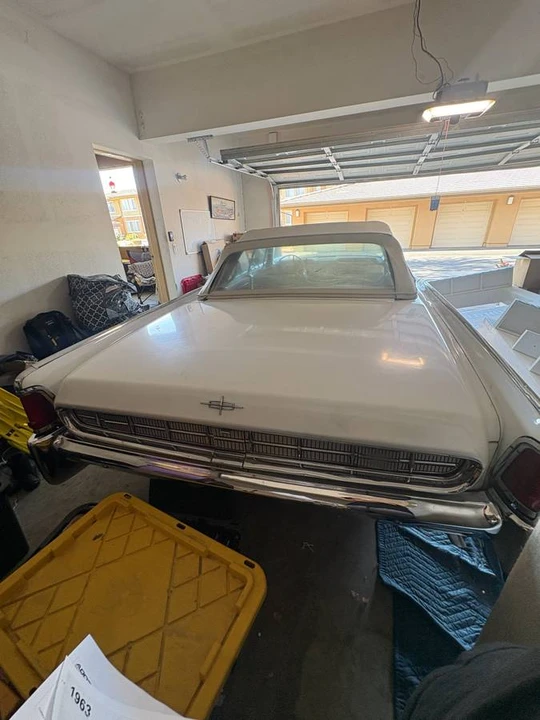 1963 Lincoln Continental 4th Gen - Image 9 of 14