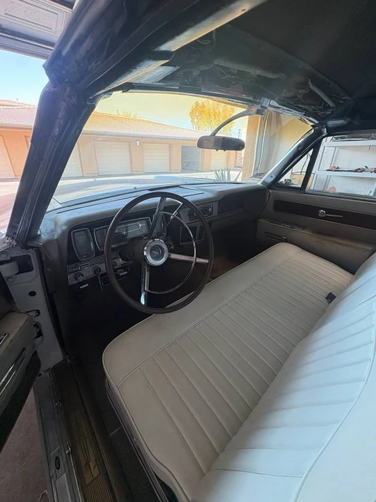 1963 Lincoln Continental 4th Gen - Image 11 of 14