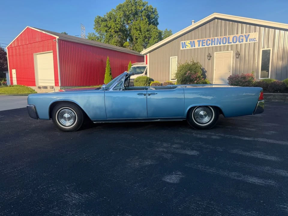 1963 Lincoln Continental 4th Gen - Image 2 of 18