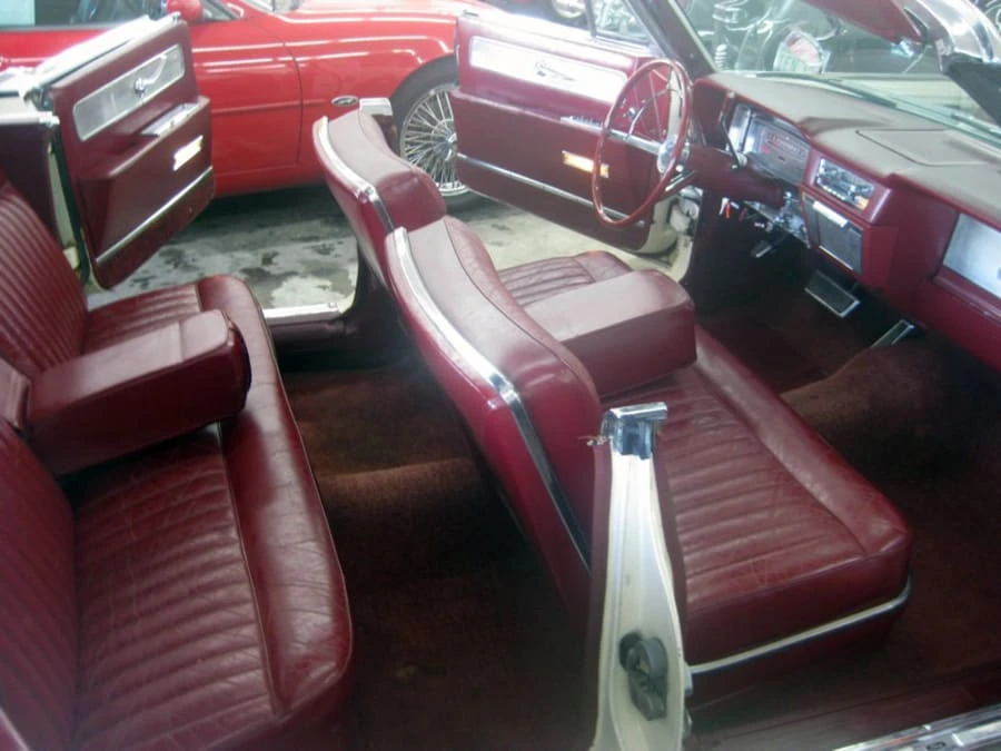 1963 Lincoln Continental 4th Gen - Image 5 of 6