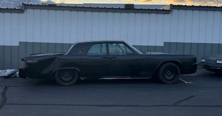 1963 Lincoln Continental 4th Gen - Image 4 of 7