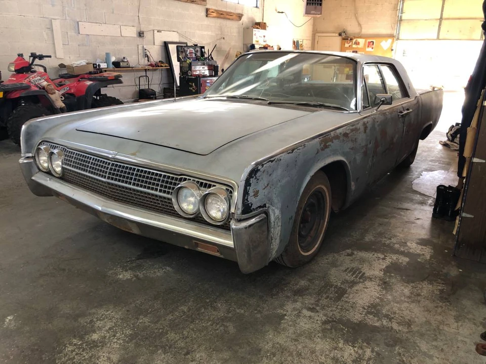 1963 Lincoln Continental 4th Gen - Image 4 of 7